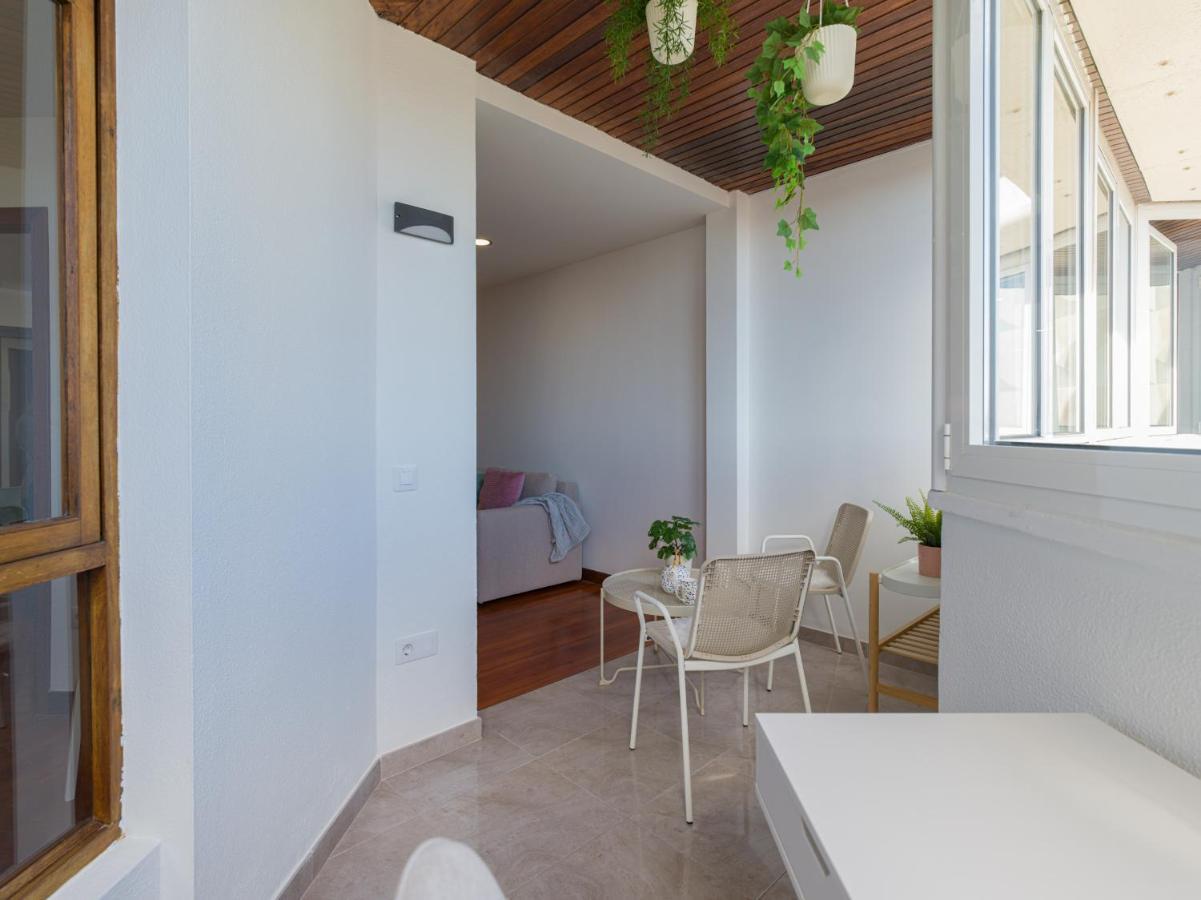 Bright Townhouse - Views - 5 Min Walk To The Beach Las Palmas Buitenkant foto