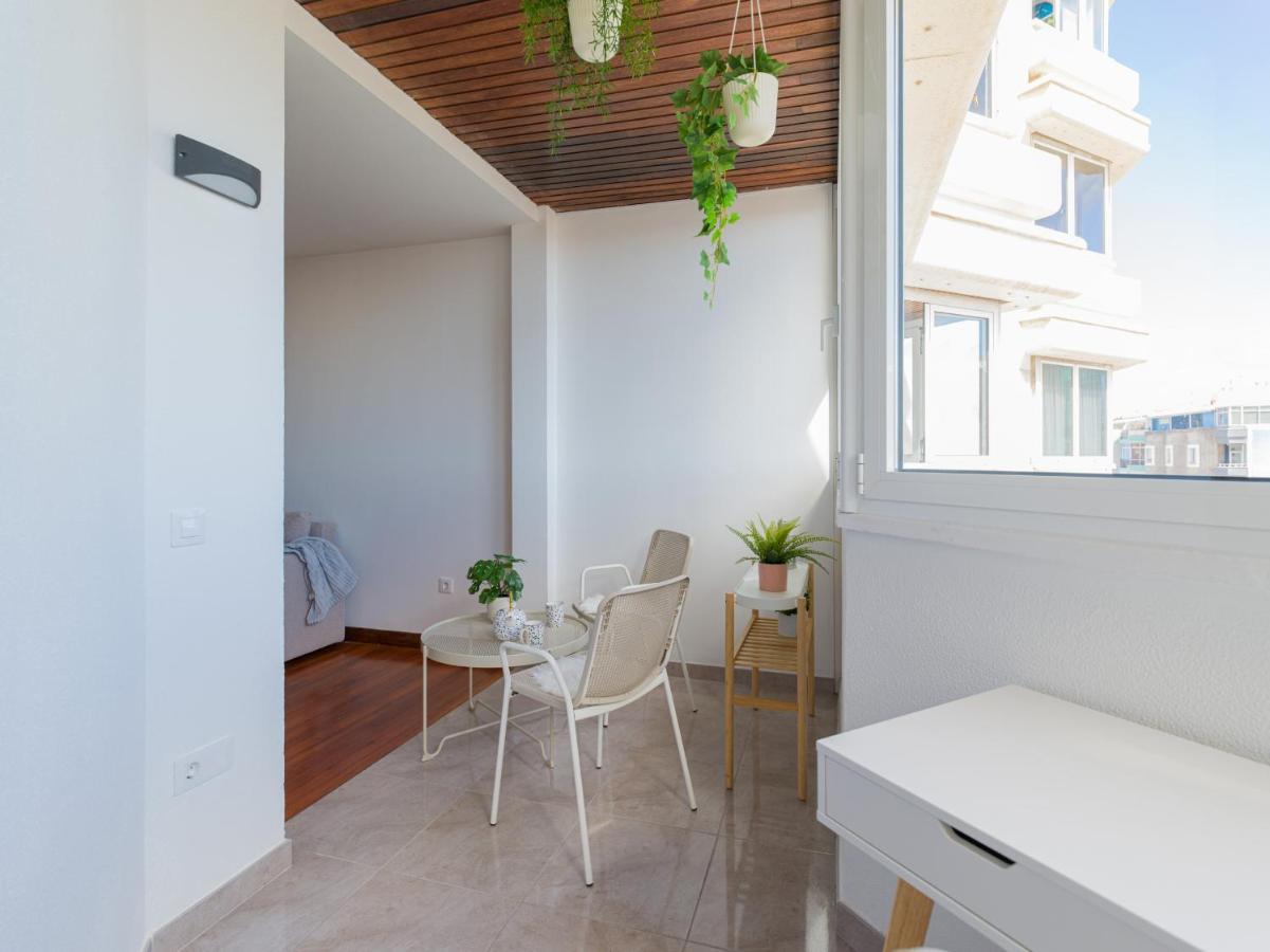 Bright Townhouse - Views - 5 Min Walk To The Beach Las Palmas Buitenkant foto