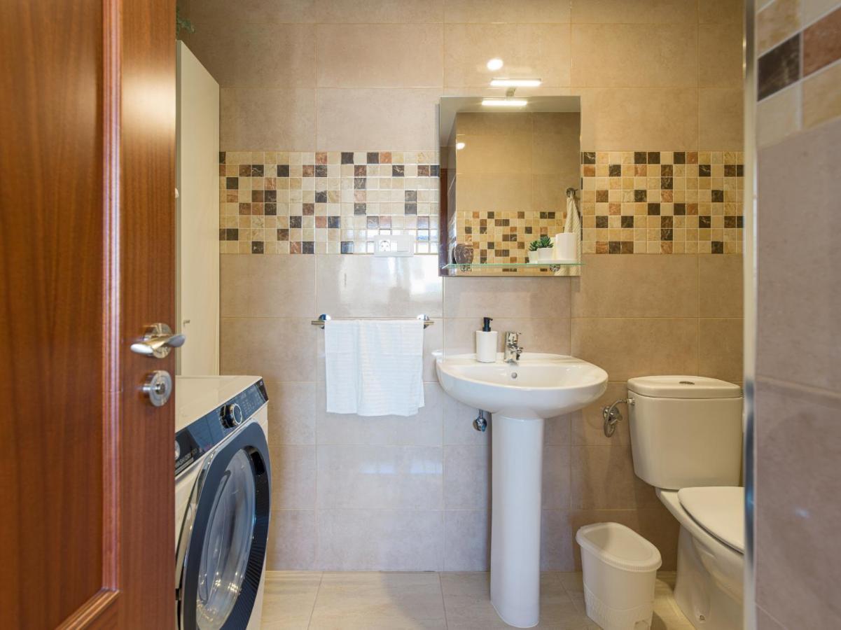 Bright Townhouse - Views - 5 Min Walk To The Beach Las Palmas Buitenkant foto